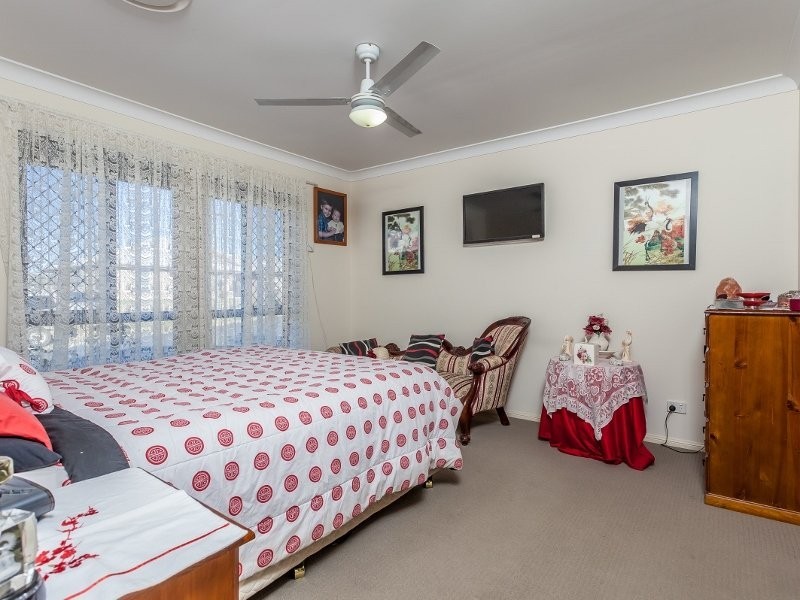 4 Silverbirch Ct, Upper Caboolture QLD 4510