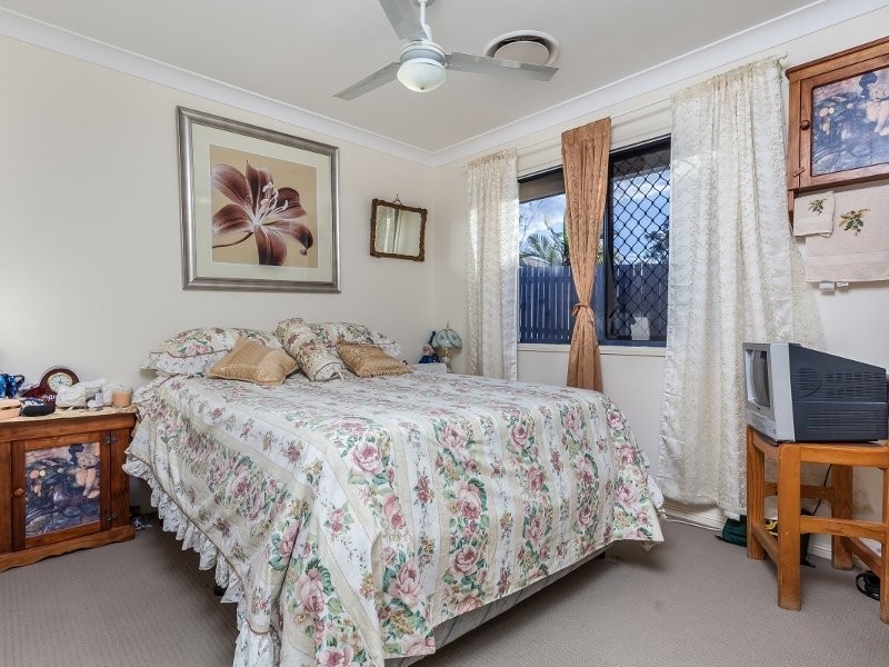 4 Silverbirch Ct, Upper Caboolture QLD 4510