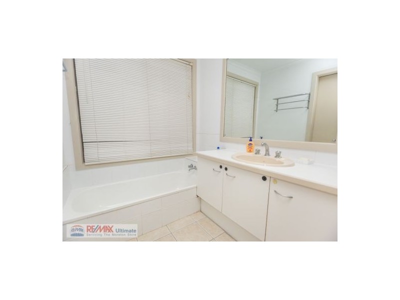 104 Bishop Road, Beachmere QLD 4510