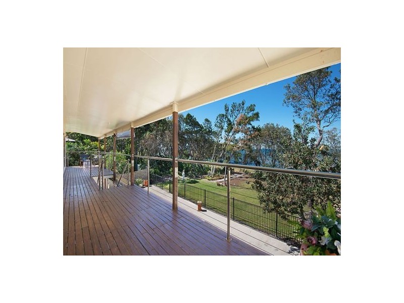 96 Bayside Drive, Beachmere QLD 4510