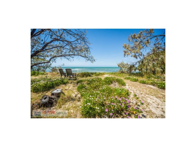 96 Bayside Drive, Beachmere QLD 4510