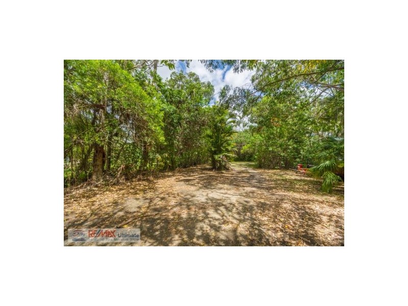 105 Bishop Road, Beachmere QLD 4510