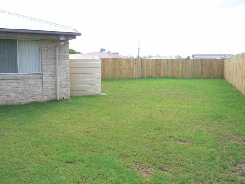 8 Maree Court, Bellmere QLD 4510