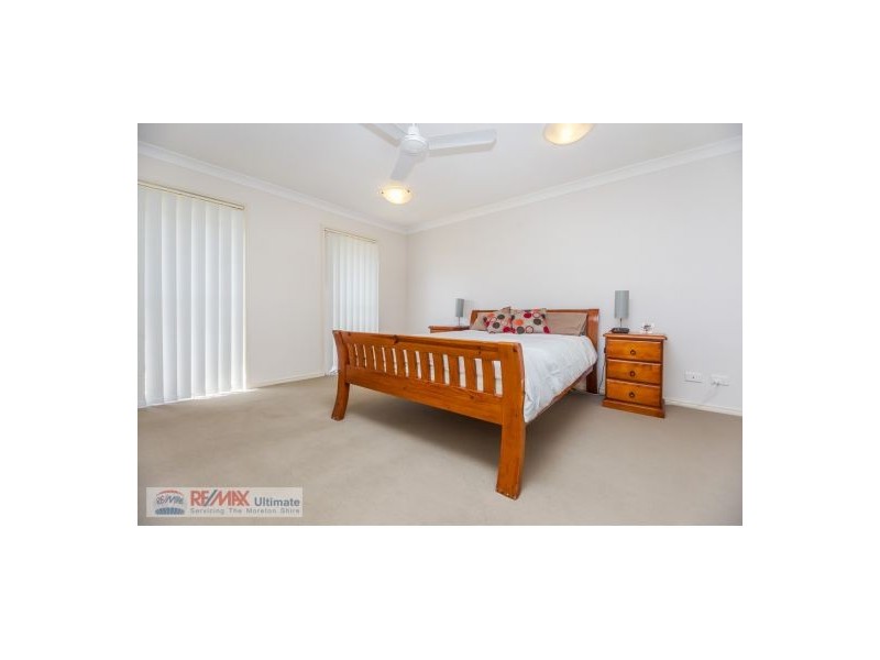2 Greenway Place, Deception Bay QLD 4508