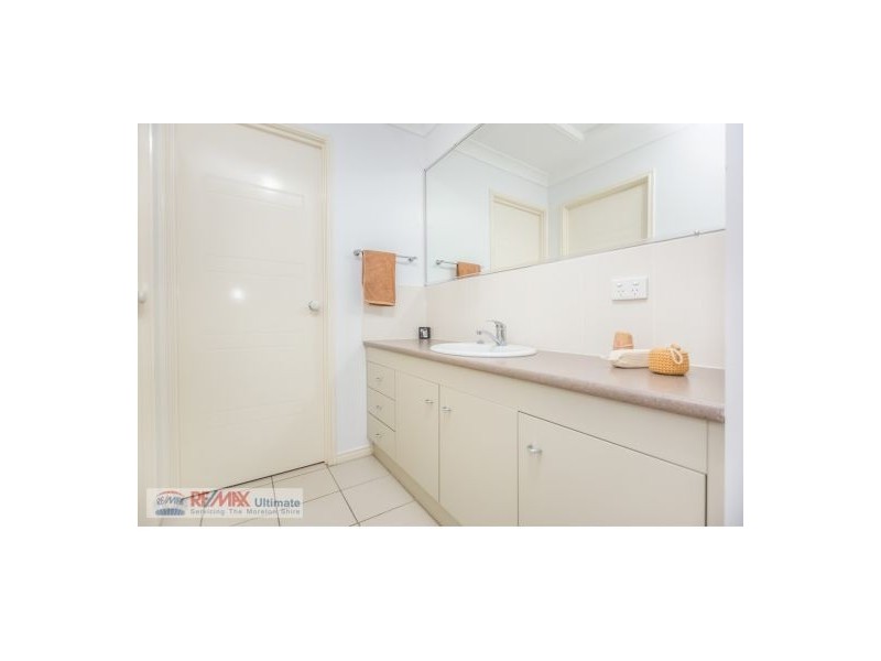 2 Greenway Place, Deception Bay QLD 4508