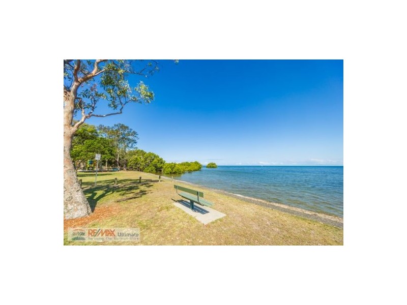 1 Esplanade, Godwin Beach QLD 4511