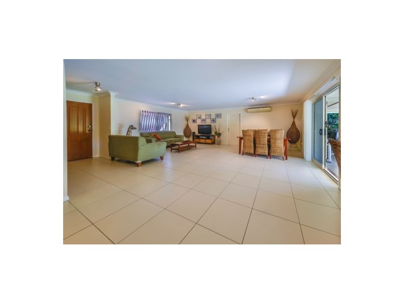 13-15 Newhaven Court, Wamuran QLD 4512