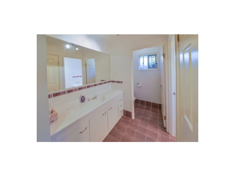 13-15 Newhaven Court, Wamuran QLD 4512