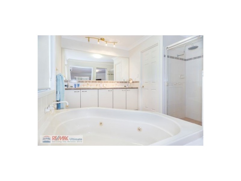 5 Manning Court, Murrumba Downs QLD 4503