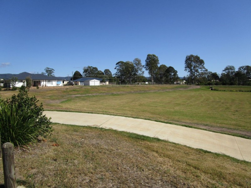 758 Caboolture River Road, Upper Caboolture QLD 4510