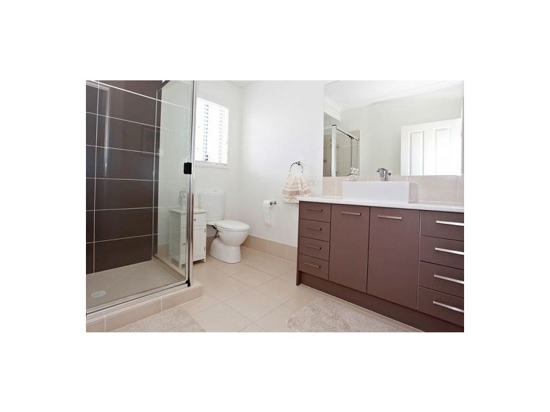 19-21 Hirst Court, Ningi QLD 4511