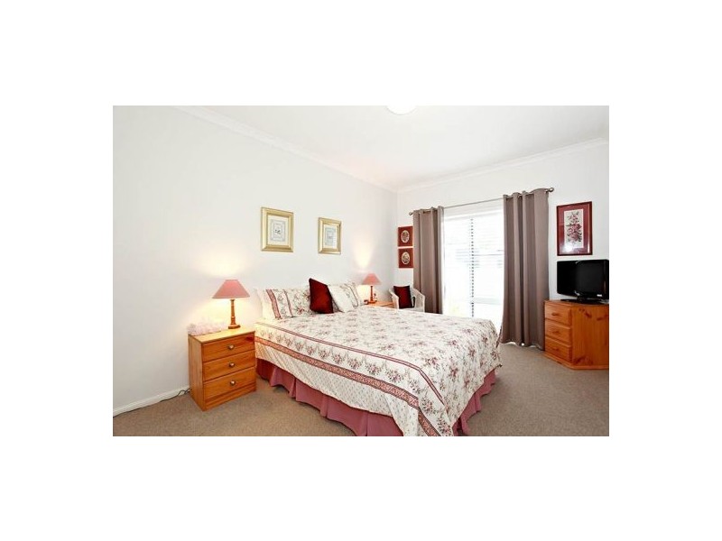 19-21 Hirst Court, Ningi QLD 4511