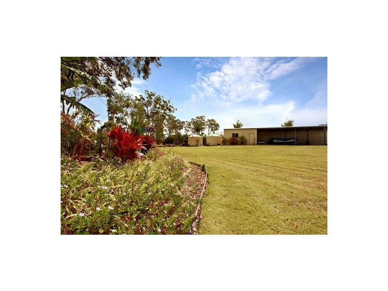 19-21 Hirst Court, Ningi QLD 4511