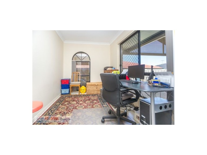 8 Pauline Court, Deception Bay QLD 4508