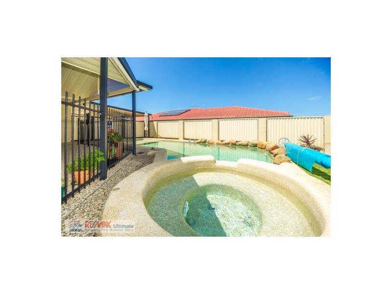 8 Pauline Court, Deception Bay QLD 4508