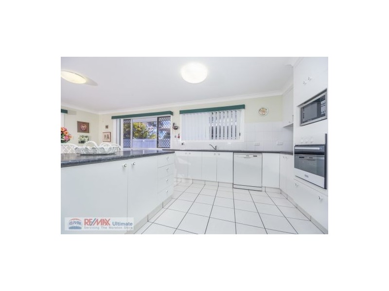 23 Howard Court, Sandstone Point QLD 4511