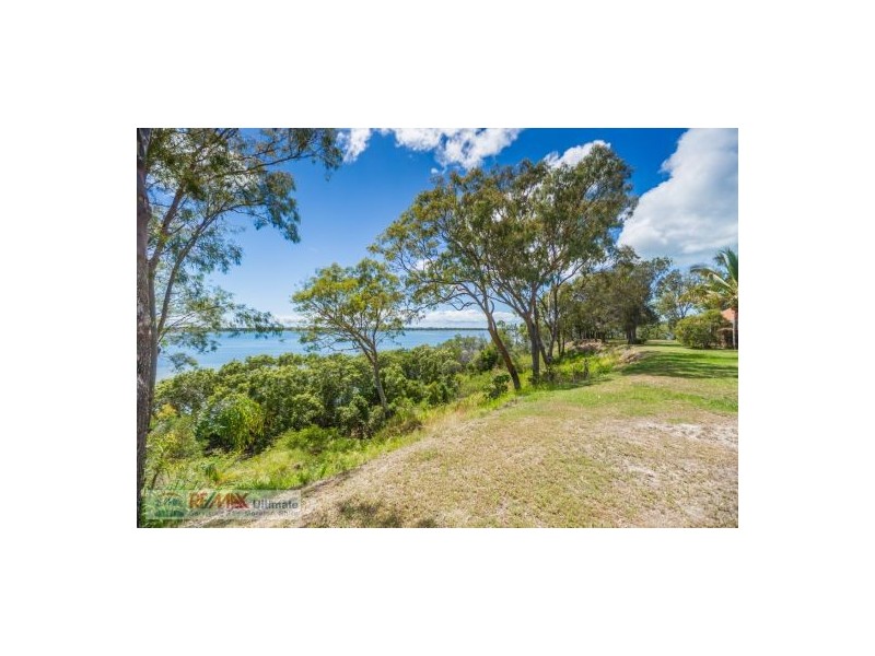 23 Howard Court, Sandstone Point QLD 4511
