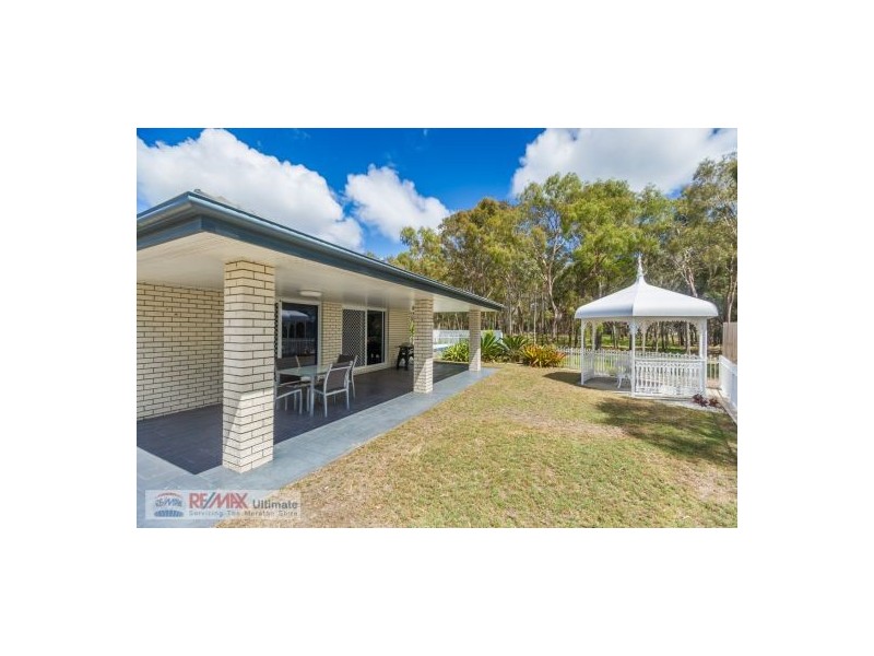 23 Howard Court, Sandstone Point QLD 4511