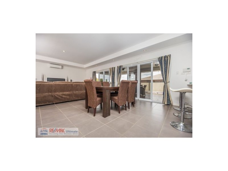 15 Geneva Crescent, Narangba QLD 4504