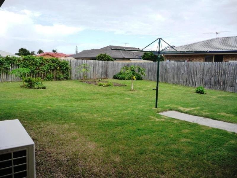 43 Columbia Drive, Beachmere QLD 4510