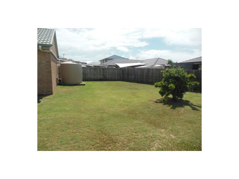 43 Columbia Drive, Beachmere QLD 4510