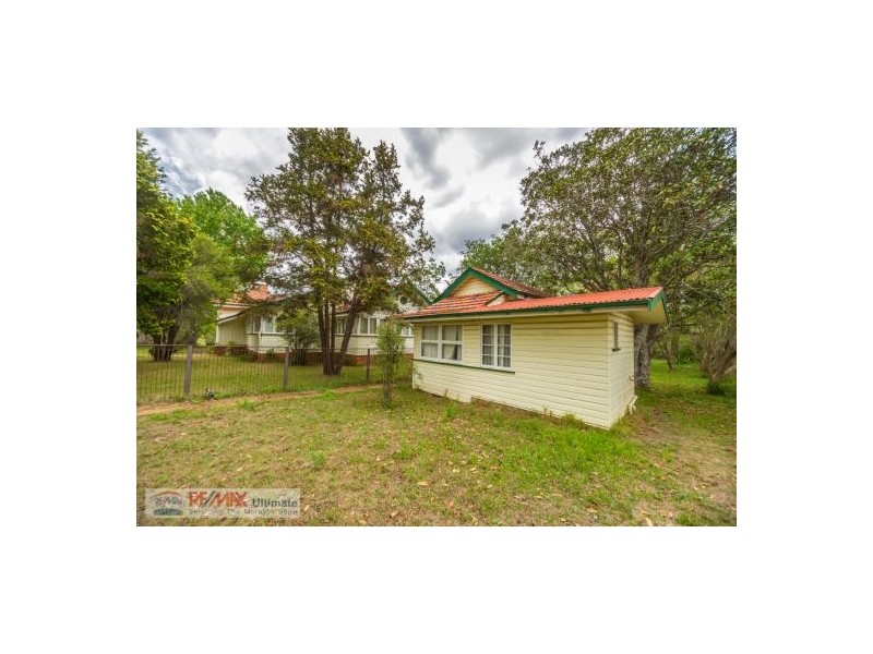 86 Hart Street, Blackbutt QLD 4306