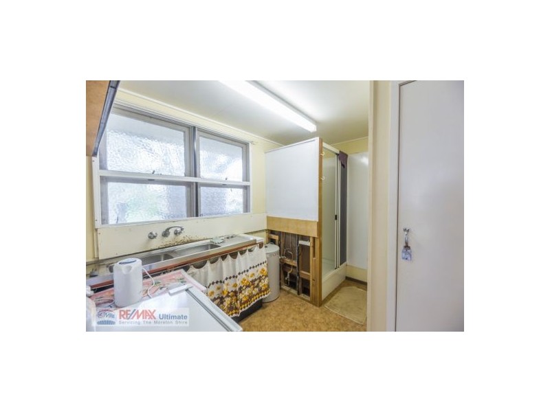 86 Hart Street, Blackbutt QLD 4306