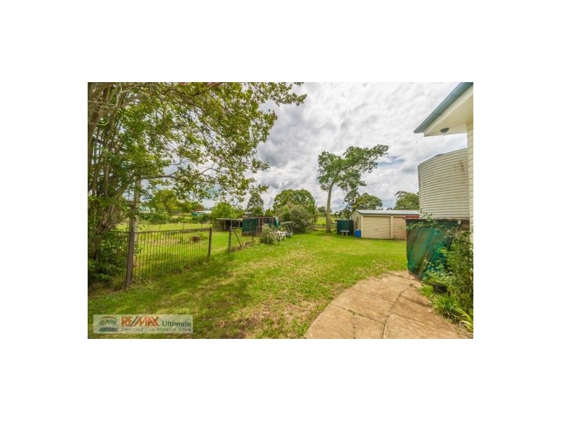 86 Hart Street, Blackbutt QLD 4306