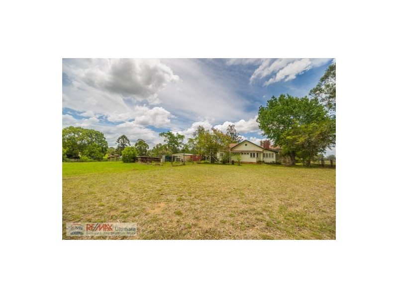 86 Hart Street, Blackbutt QLD 4306