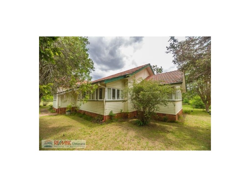 86 Hart Street, Blackbutt QLD 4306