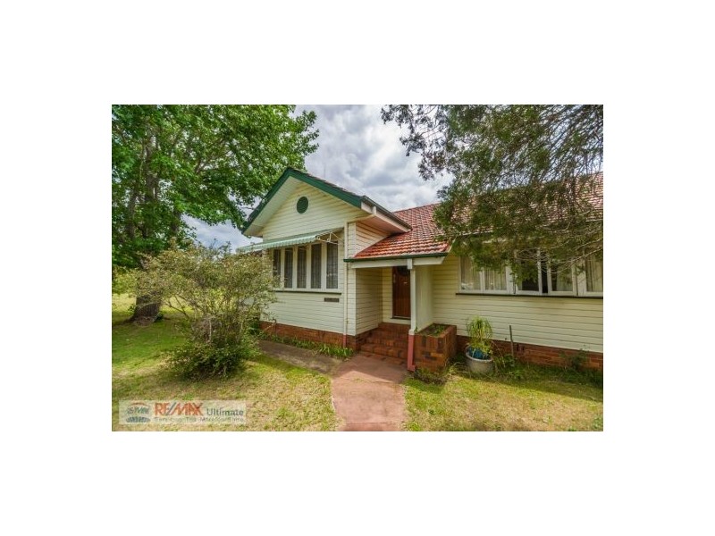 86 Hart Street, Blackbutt QLD 4306