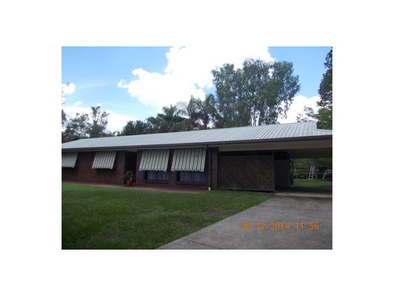 6 Woodsmoke Court, Morayfield QLD 4506