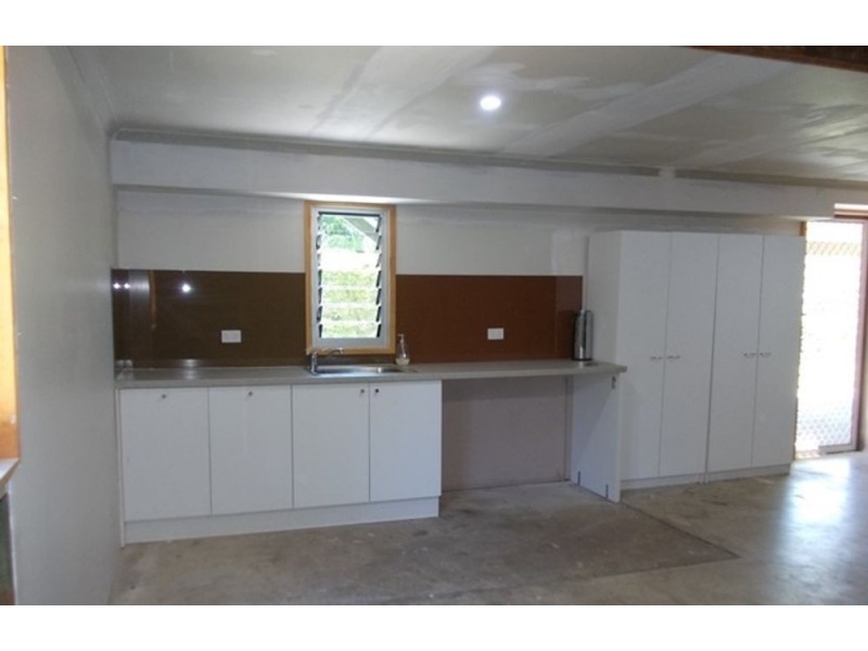 57 Alexander Avenue, Kallangur QLD 4503