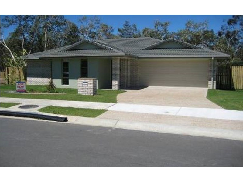 16 Bangalow Street, Morayfield QLD 4506