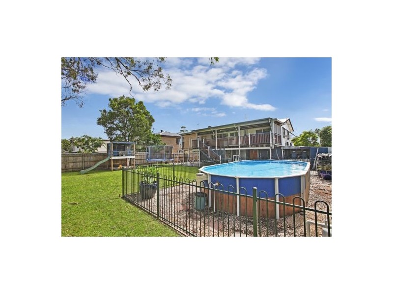 16 Dunbeath Drive, Burpengary QLD 4505