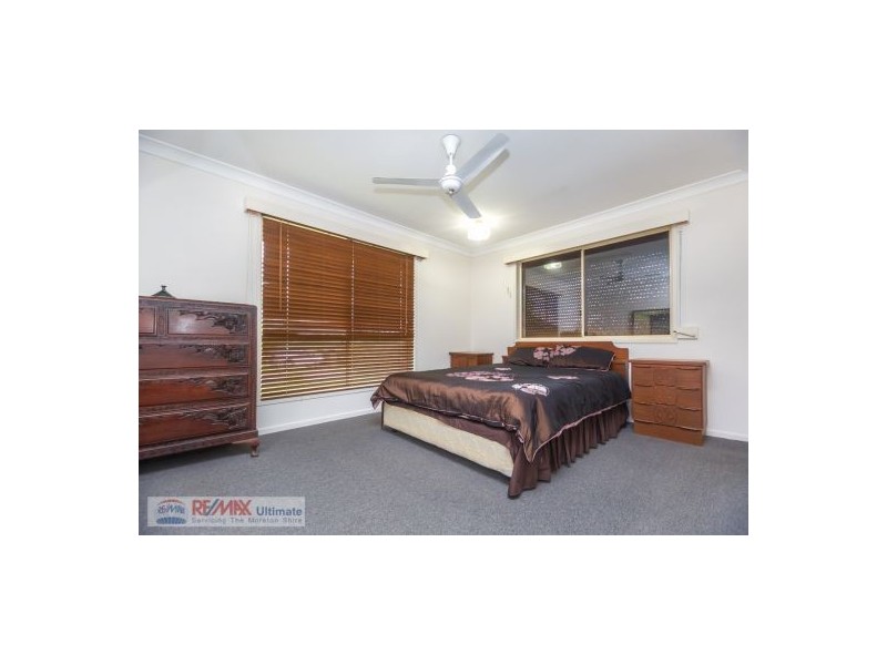 8 Janelle Court, Deception Bay QLD 4508