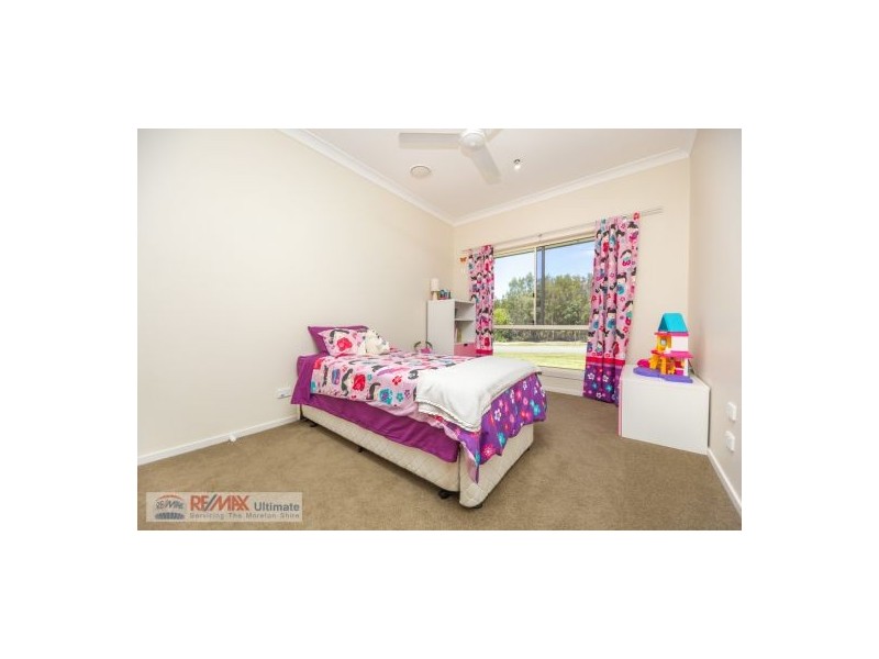 69 Cocos Drive, Ningi QLD 4511