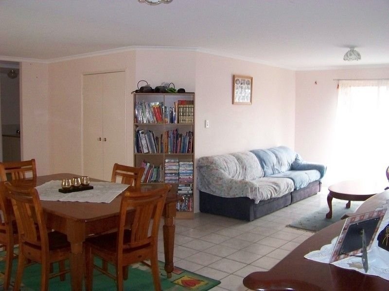 4 Riverpark Ct, Bellmere QLD 4510