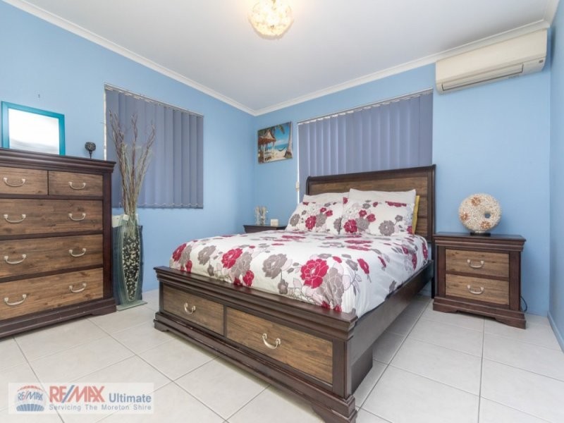 20 Porpoise Pde, Deception Bay QLD 4508