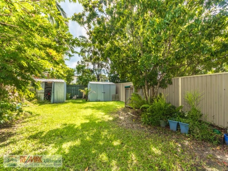 20 Porpoise Pde, Deception Bay QLD 4508