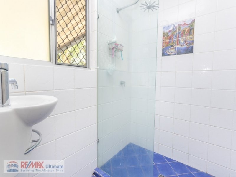 20 Porpoise Pde, Deception Bay QLD 4508
