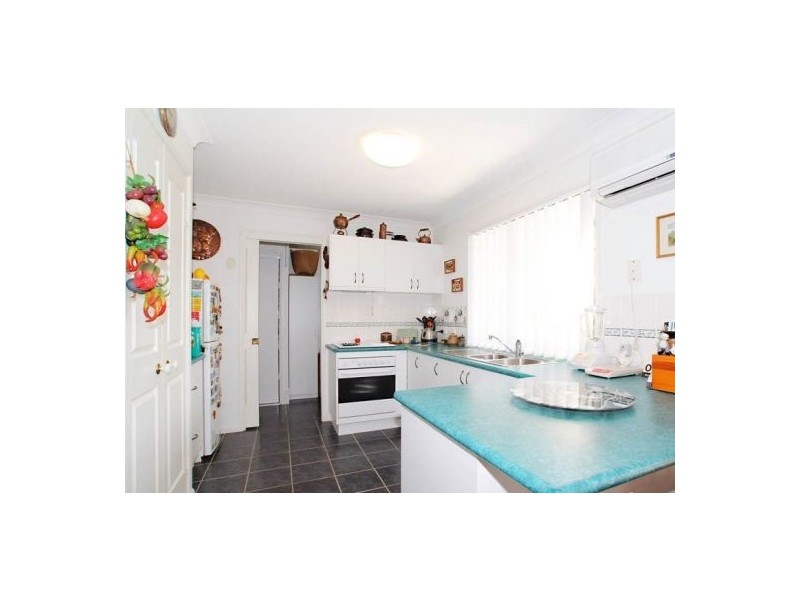 40 Seaforth Street, Sandstone Point QLD 4511