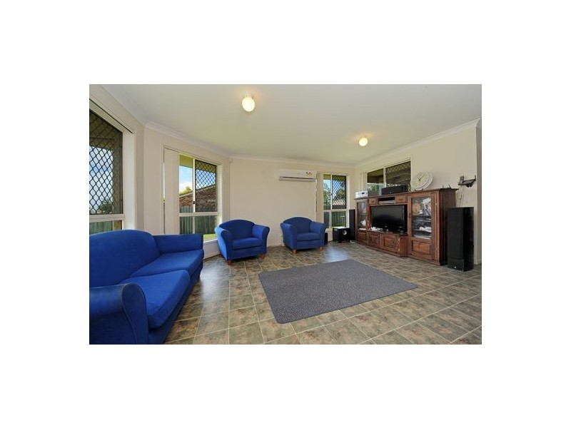 13 Jonathon Street, Morayfield QLD 4506
