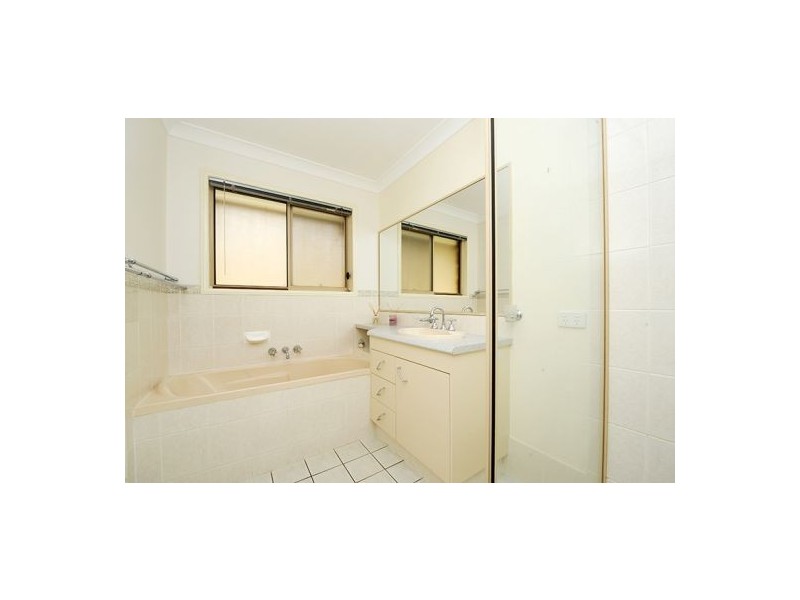 8 Duckwood Court, Elimbah QLD 4516