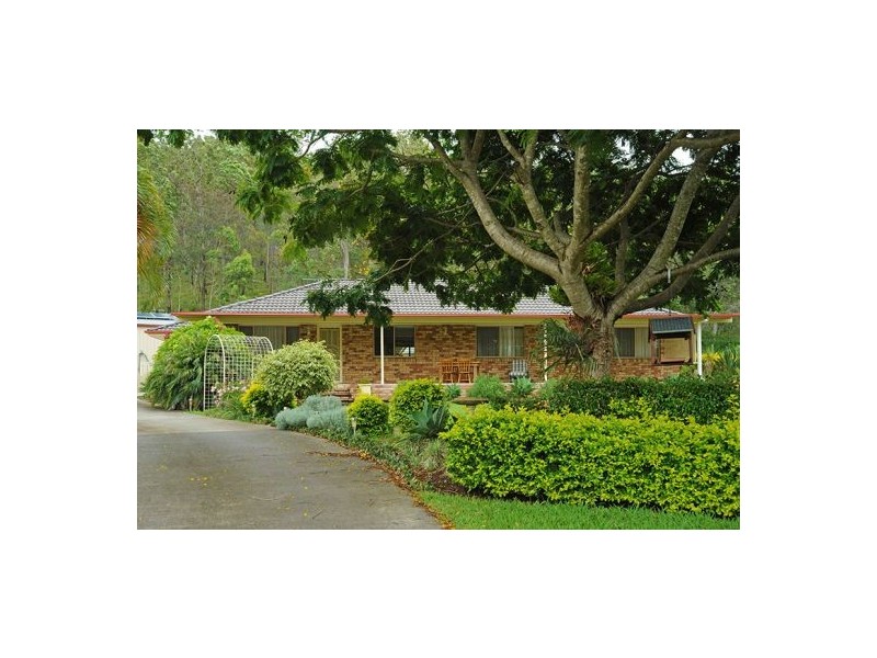 8 Duckwood Court, Elimbah QLD 4516