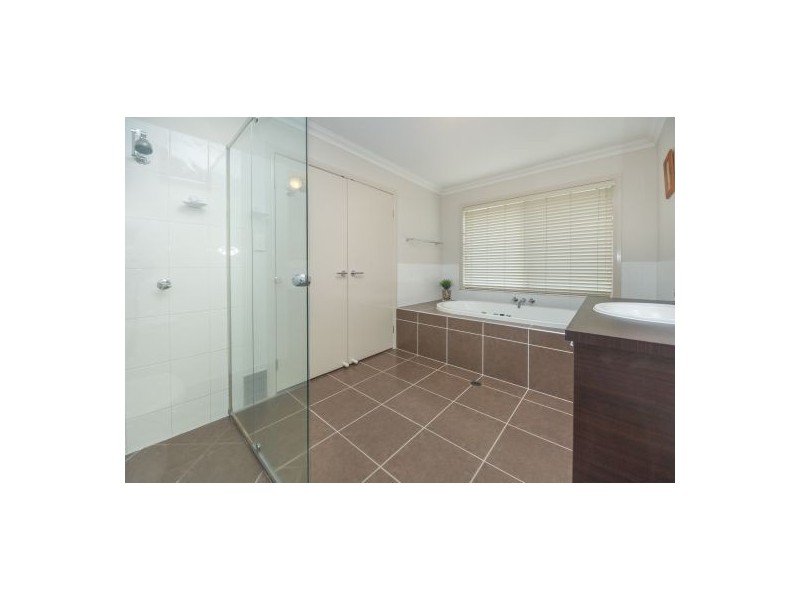 75-77 Muscat Circuit, Morayfield QLD 4506