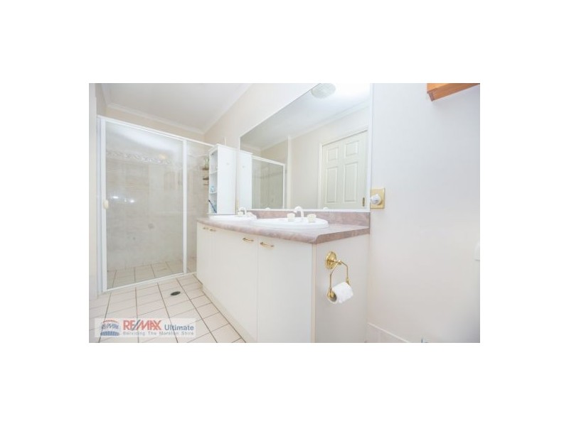 1 Kruger Court, Petrie QLD 4502