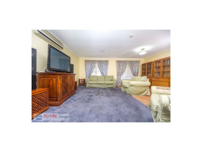 1 Kruger Court, Petrie QLD 4502