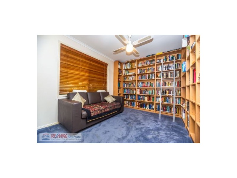 1 Kruger Court, Petrie QLD 4502