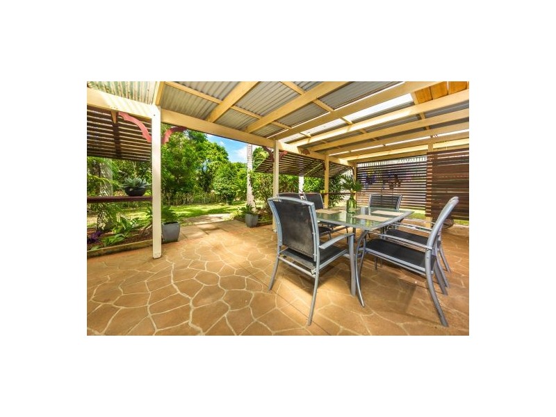 11 Mathieu Road, Petrie QLD 4502